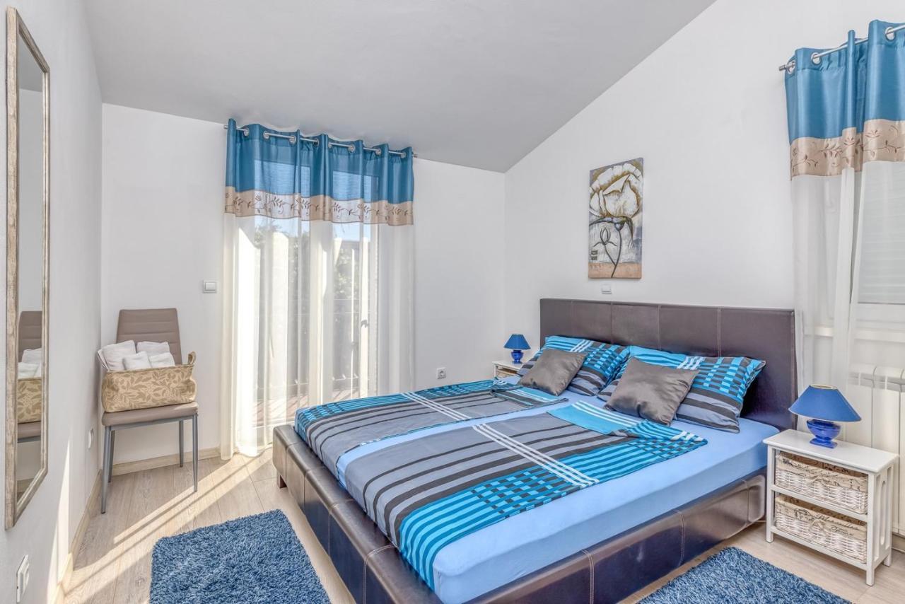 Apartments Kardumovic Kukci Buitenkant foto