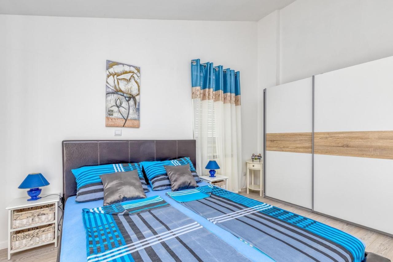 Apartments Kardumovic Kukci Buitenkant foto