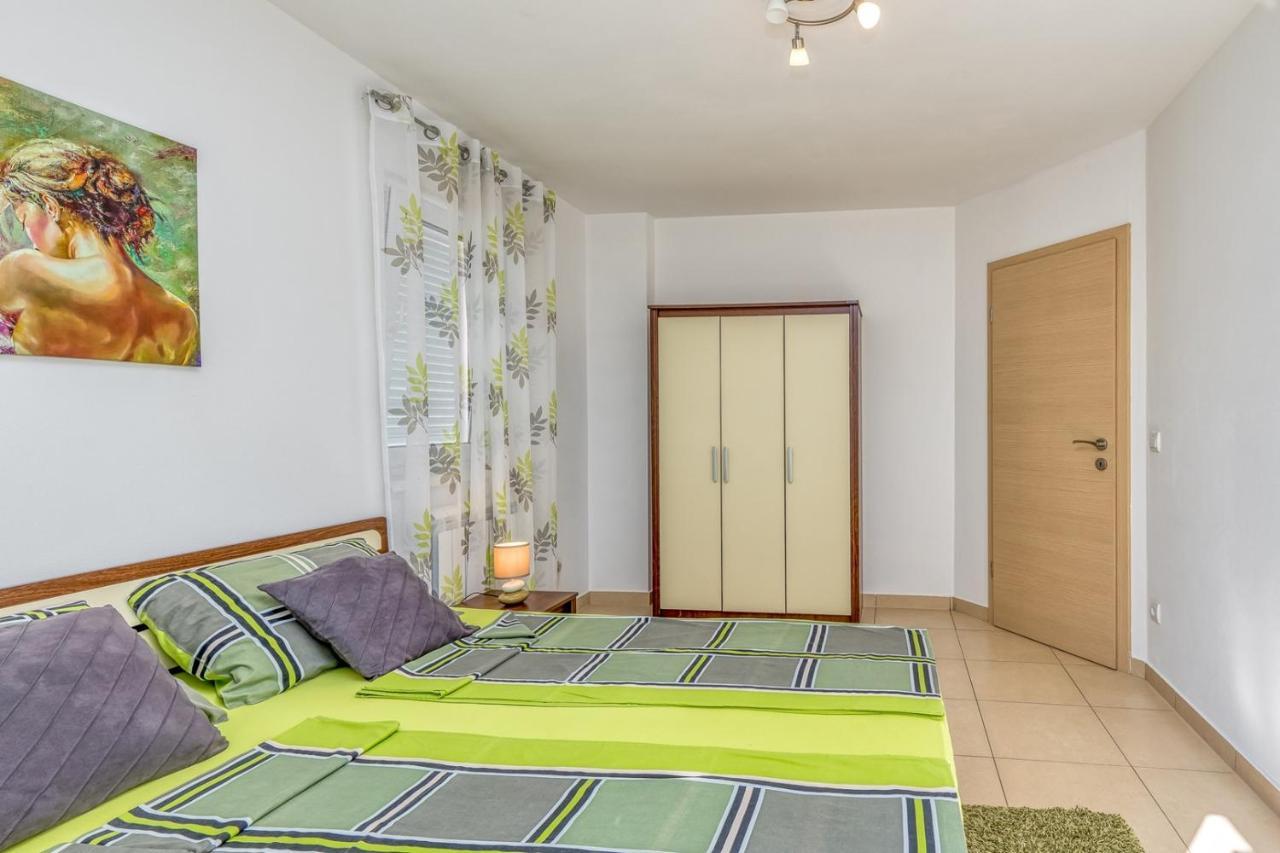 Apartments Kardumovic Kukci Buitenkant foto